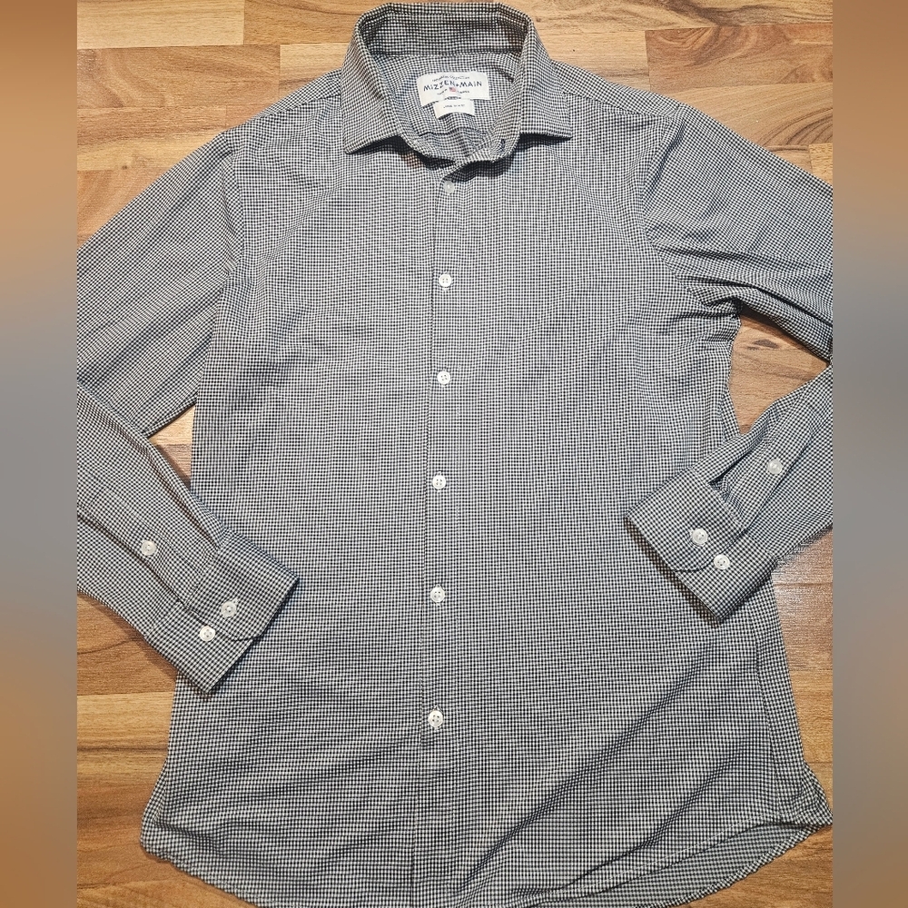 Mizzen+Main Black and White Micro Check Button-Down Shirt